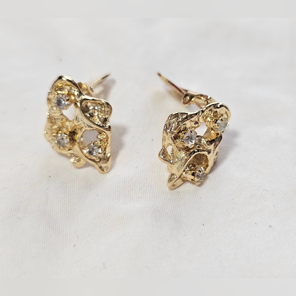 Vintage Goldtone Cluster Clip-On Earrings